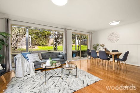 Property photo of 32 Lindisfarne Avenue Croydon VIC 3136