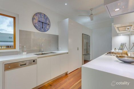 Property photo of 34 Barker Street Wavell Heights QLD 4012