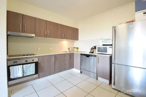 Property photo of 6/2104-2106 Gold Coast Highway Miami QLD 4220