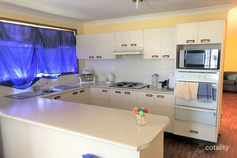 Property photo of 2 Wisdom Street Currans Hill NSW 2567