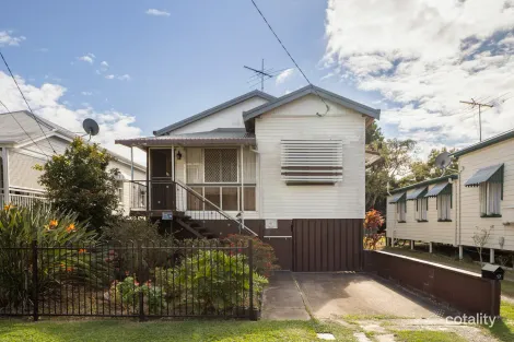 17 Barton Rd, Hawthorne, QLD 4171