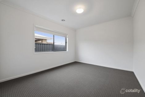 Property photo of 8 Bindarri Grove Botanic Ridge VIC 3977