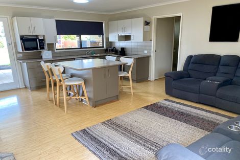 Property photo of 32 Kennedy Street Howlong NSW 2643