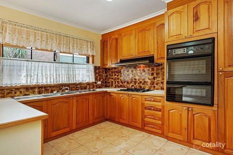Property photo of 5 Erskine Way Sydenham VIC 3037