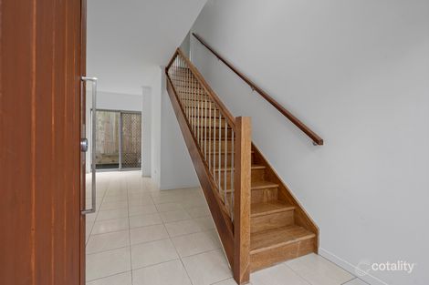 Property photo of 1/40 Arnold Street Holland Park QLD 4121