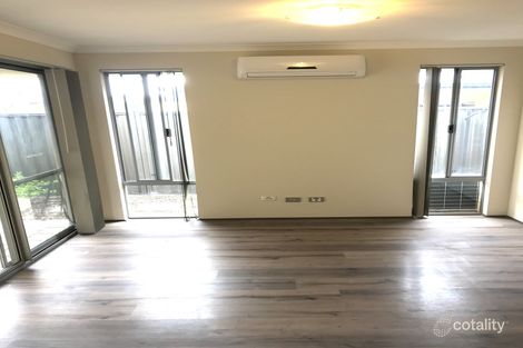 Property photo of 90 Windermere Boulevard Aveley WA 6069