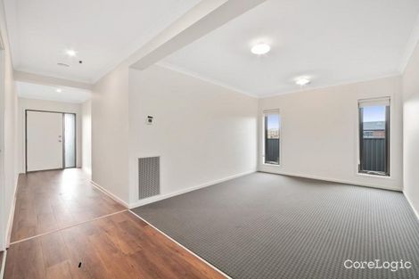 Property photo of 20 Atherton Way Werribee VIC 3030