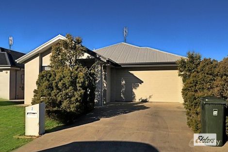 Property photo of 7 Archer Street Chinchilla QLD 4413