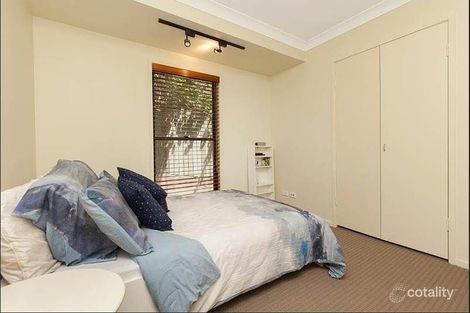 Property photo of 26 McIlwraith Avenue Balmoral QLD 4171