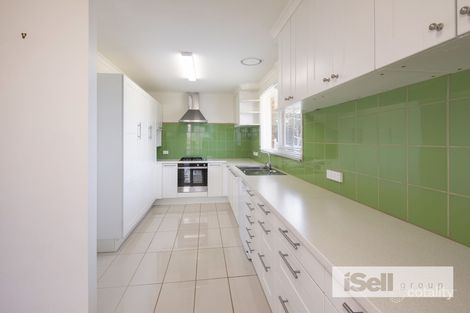 Property photo of 4 Bedford Court Endeavour Hills VIC 3802