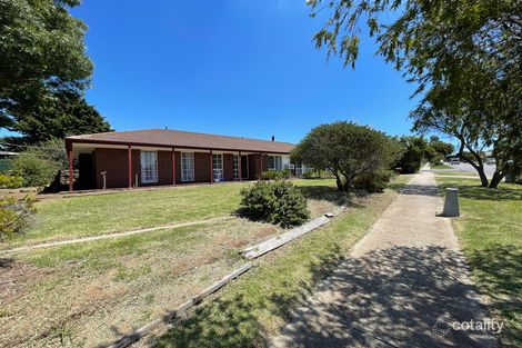 Property photo of 2 Stake Road Diggers Rest VIC 3427