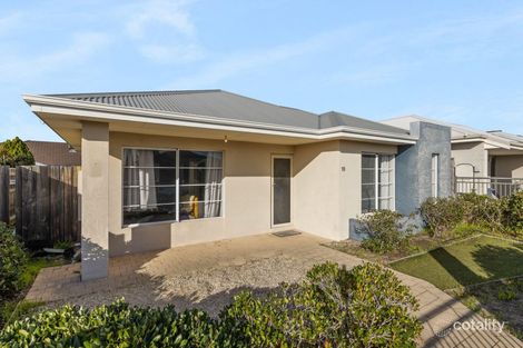 Property photo of 18 Birchmore Gardens Ellenbrook WA 6069