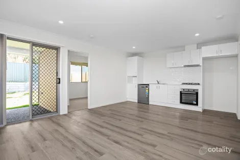 2/21 Kestrel Rd, Park Ridge, QLD 4125
