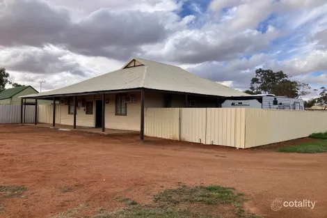 38 Watson St, Mount Magnet, WA 6638