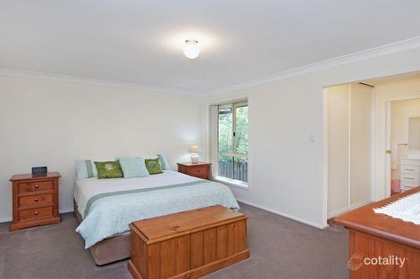 Property photo of 3 Ferndell Way Berkeley Vale NSW 2261