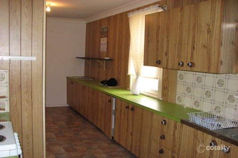 Property photo of 18 Cedar Crescent Forbes NSW 2871