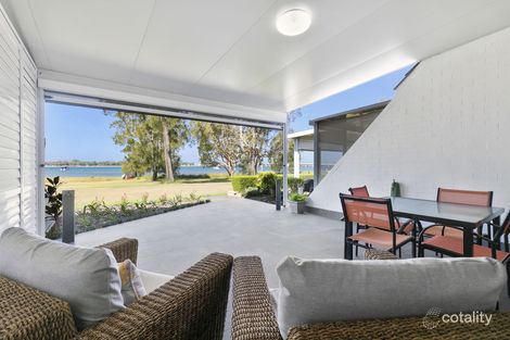 19a/16 Spinnaker Dr, Sandstone Point, QLD 4511