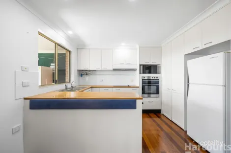 Property photo of 74 Cardwell Street Arakoon NSW 2431