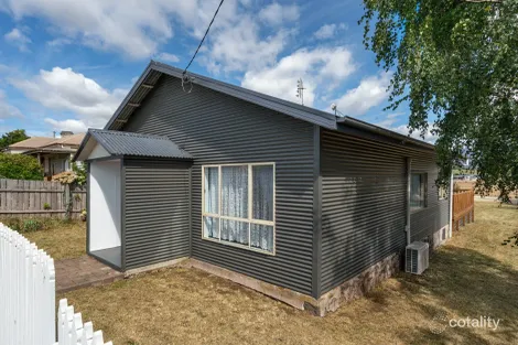 Property photo of 26 Main Street Sheffield TAS 7306