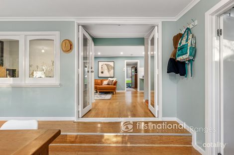 Property photo of 1 Isaac Street Cockatoo VIC 3781