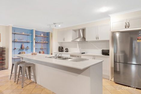 Property photo of 12 Ashton Way Forest Lake QLD 4078