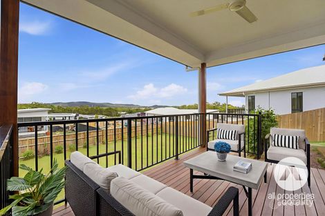 Property photo of 37 Horseshoe Circuit Yarrabilba QLD 4207