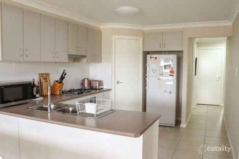 Property photo of 1/8 Lake Place North Tamworth NSW 2340