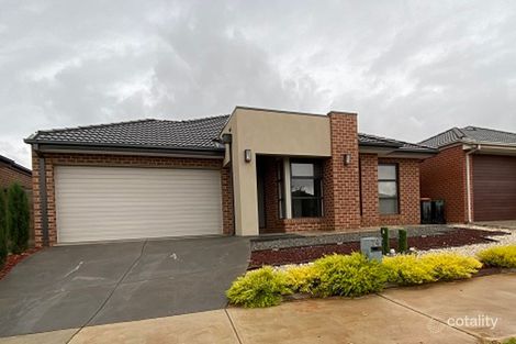 24 Wimbledon Bvd, Strathtulloh, VIC 3338