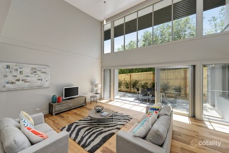 Property photo of 2/36 Yeovil Road Glen Iris VIC 3146