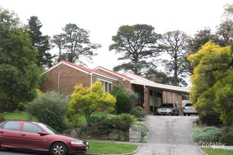 33 Fernlea Cres, Doncaster East, VIC 3109