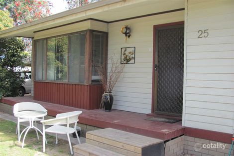 25 Young St, Holbrook, NSW 2644