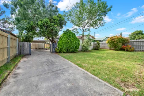 15 Wave St, Frankston, VIC 3199