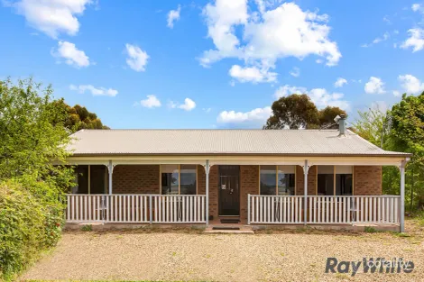 57 Frontage Rd, Lake Bolac, VIC 3351