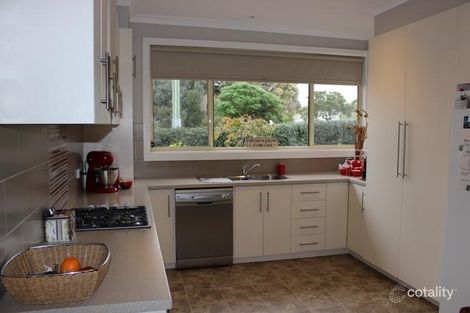 Property photo of 27 Belmore Road Warrnambool VIC 3280