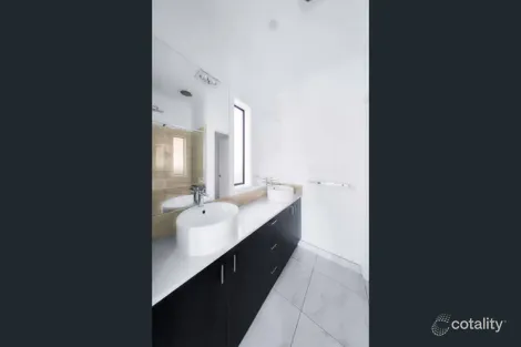 Property photo of 16 Alfred Road Mickleham VIC 3064