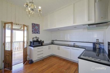 Property photo of 9 Martins Court Qunaba QLD 4670