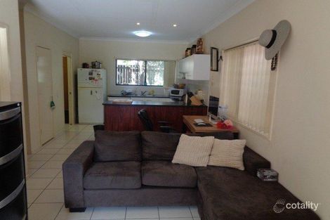 Property photo of 9/11 Cardross Street Yeronga QLD 4104