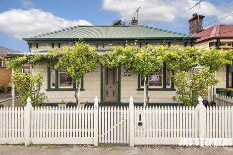 5 Bourke St, Seddon, VIC 3011