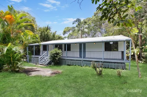 Property photo of 24 Inlet Avenue Russell Island QLD 4184