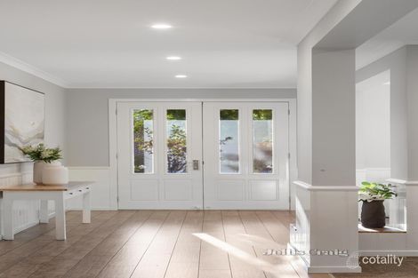 Property photo of 8 Moishe Circuit Springvale VIC 3171
