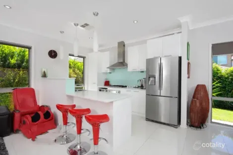 Property photo of 4 Hedge Street Rouse Hill NSW 2155