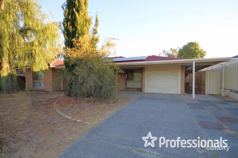 Property photo of 33 Lockwood Crescent Withers WA 6230