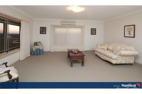 Property photo of 6 Oxford Rise Bayswater VIC 3153