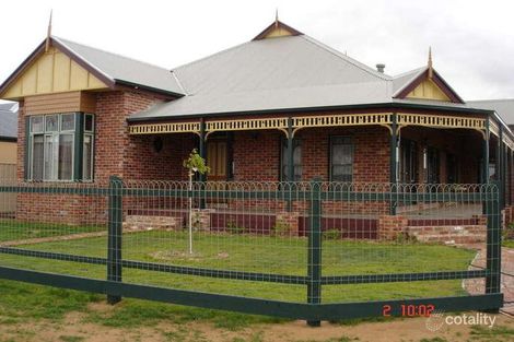 Property photo of 8 Derry Drive Yarrawonga VIC 3730
