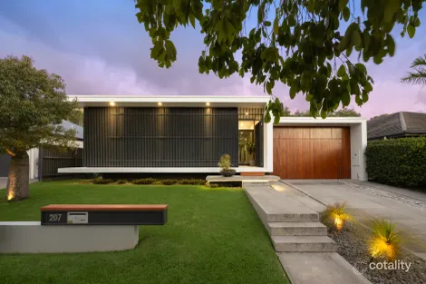 207 BALGOWNIE DR, PEREGIAN SPRINGS, QLD 4573