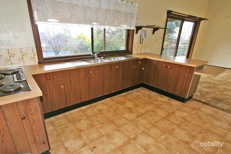 Property photo of 8 Lincoln Avenue Tolland NSW 2650