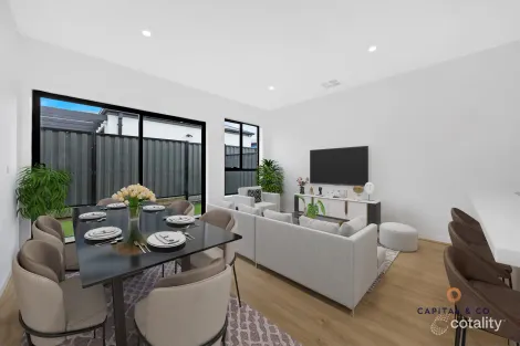 Property photo of 42 Darwinia Drive Mickleham VIC 3064