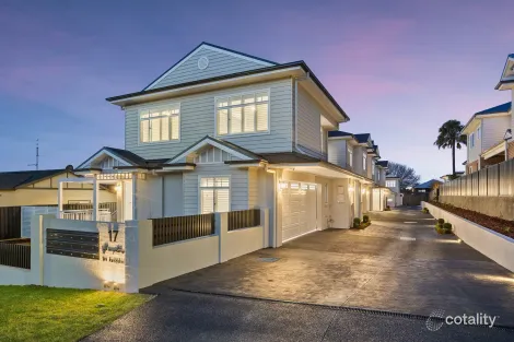 12/17 Russell St, Balgownie, NSW 2519