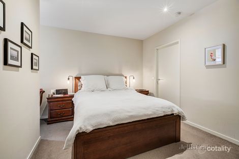 Property photo of 420/88 Trenerry Crescent Abbotsford VIC 3067