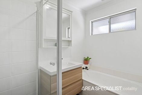 Property photo of 33 Ballantine Road Warwick WA 6024